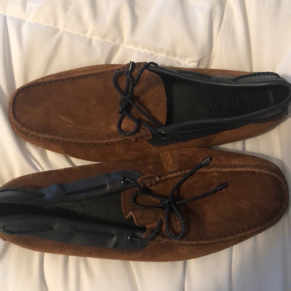 Shoe